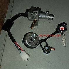 Yuki Margherita 50 Kontak Anahtar Set,